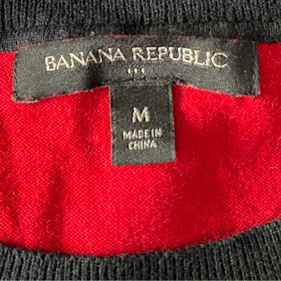 Awesome sweater - Picture 4 of 11